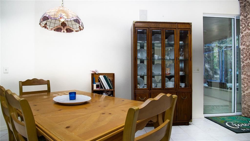 For Sale: $389,000 (3 beds, 2 baths, 2427 Square Feet)