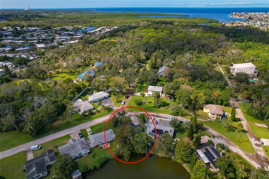 For Sale: $219,900 (2 beds, 1 baths, 1012 Square Feet)