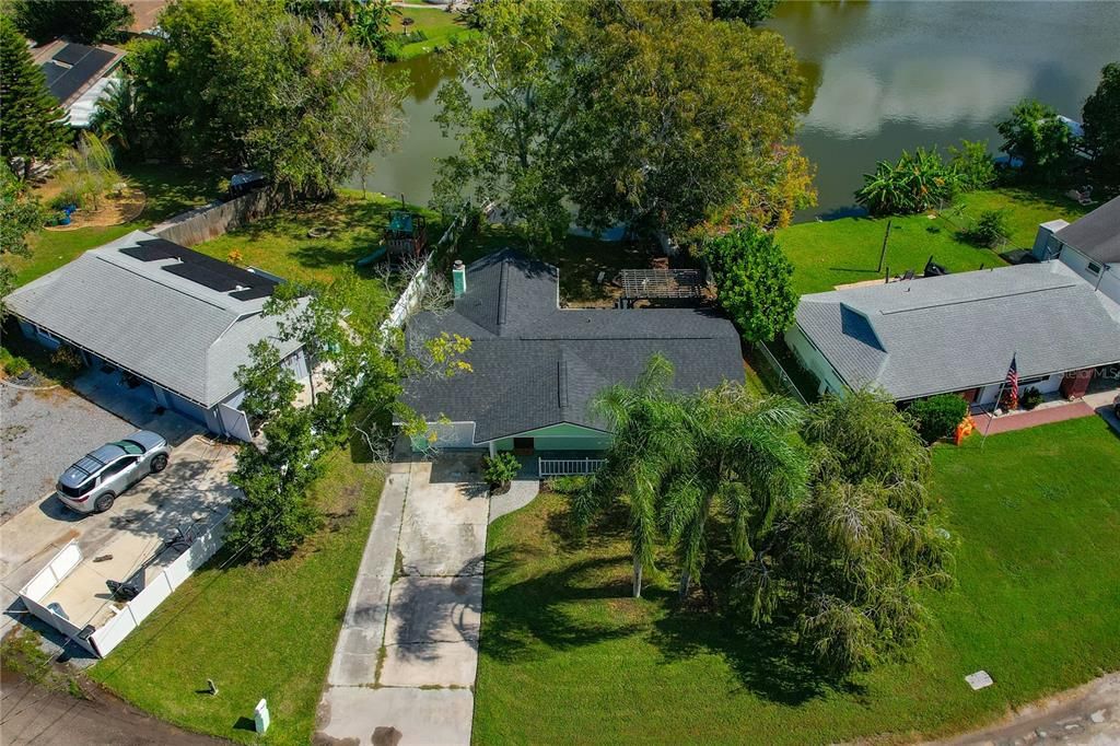 For Sale: $219,900 (2 beds, 1 baths, 1012 Square Feet)