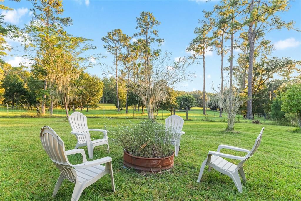 待售: $375,000 (2 贝兹, 2 浴室, 1144 平方英尺)