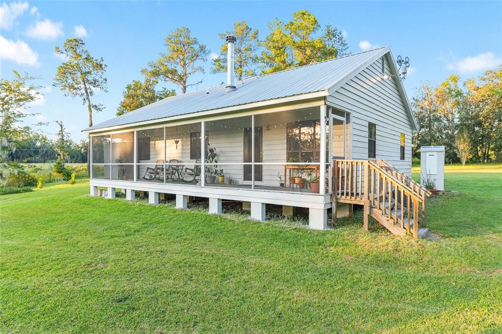 待售: $375,000 (2 贝兹, 2 浴室, 1144 平方英尺)