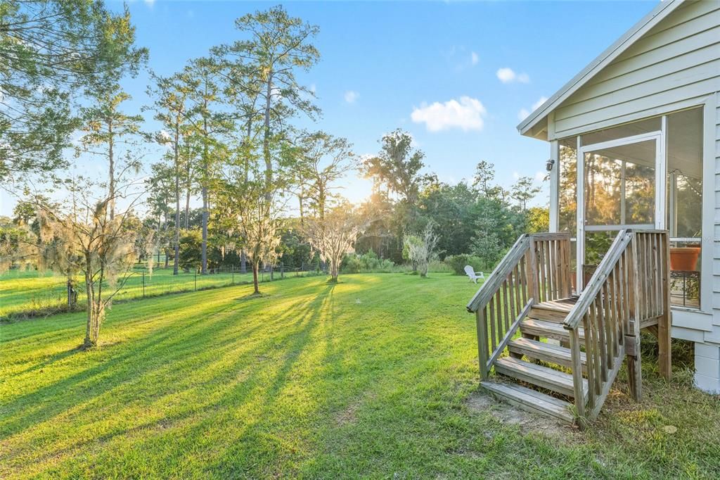 待售: $375,000 (2 贝兹, 2 浴室, 1144 平方英尺)