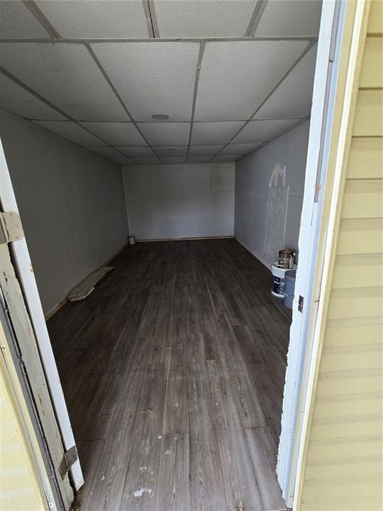 For Rent: $1,000 (1 beds, 1 baths, 678 Square Feet)