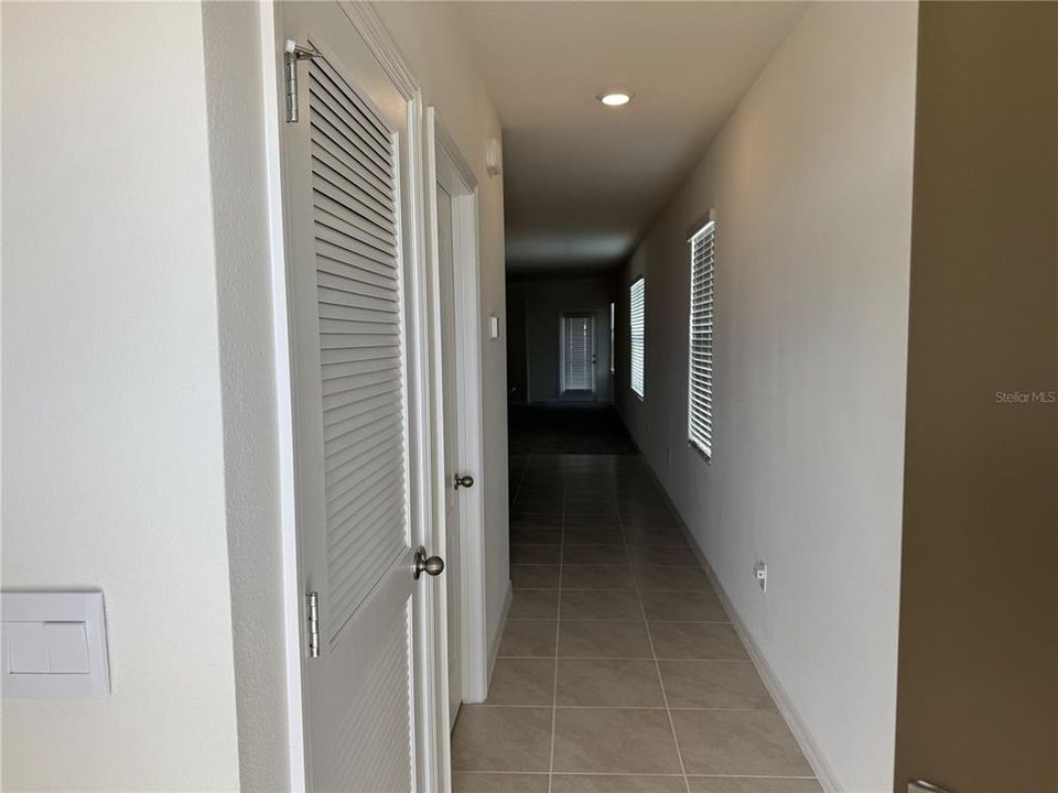 出租: $2,200 (4 贝兹, 2 浴室, 1665 平方英尺)