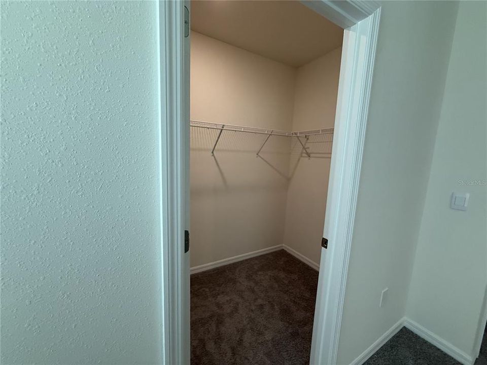 出租: $2,200 (4 贝兹, 2 浴室, 1665 平方英尺)