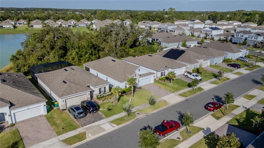 For Sale: $399,900 (4 beds, 2 baths, 2133 Square Feet)