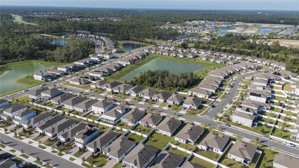 For Sale: $399,900 (4 beds, 2 baths, 2133 Square Feet)