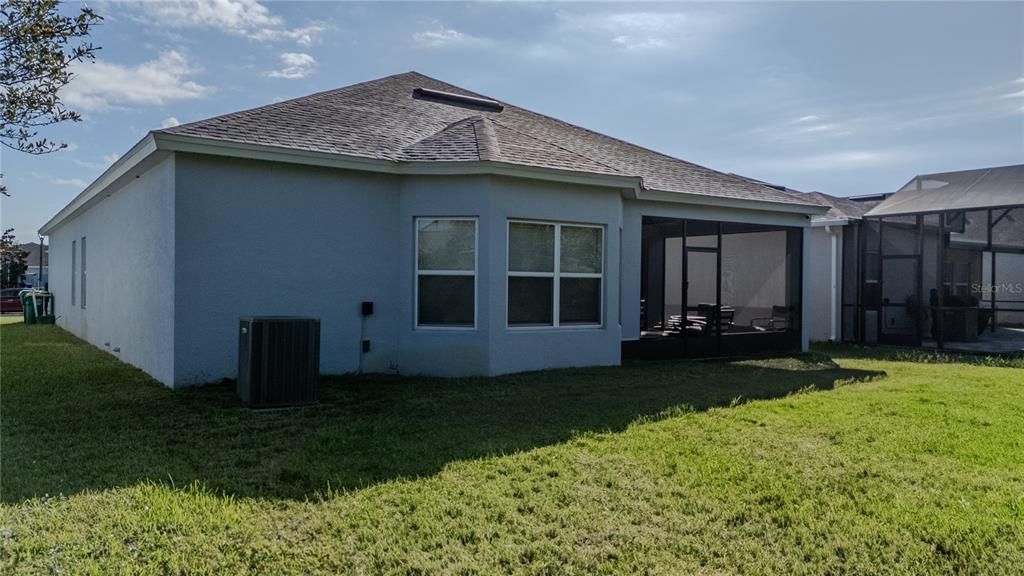 For Sale: $399,900 (4 beds, 2 baths, 2133 Square Feet)