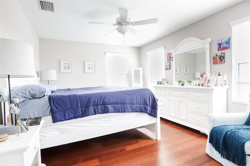 For Sale: $445,000 (3 beds, 2 baths, 1808 Square Feet)