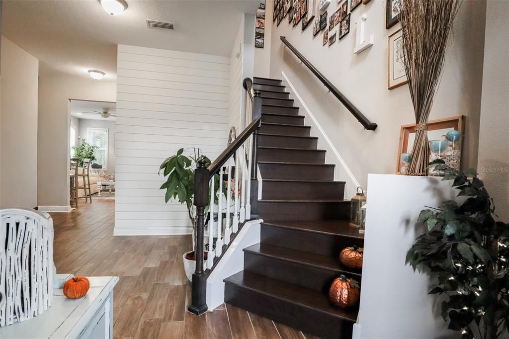 For Sale: $445,000 (3 beds, 2 baths, 1808 Square Feet)