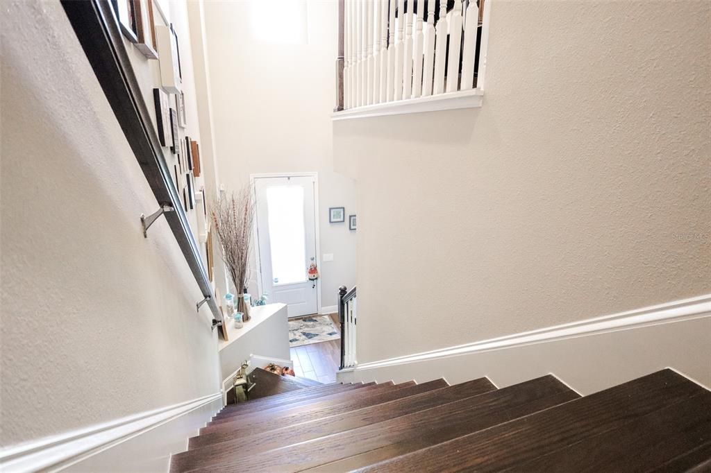 For Sale: $445,000 (3 beds, 2 baths, 1808 Square Feet)