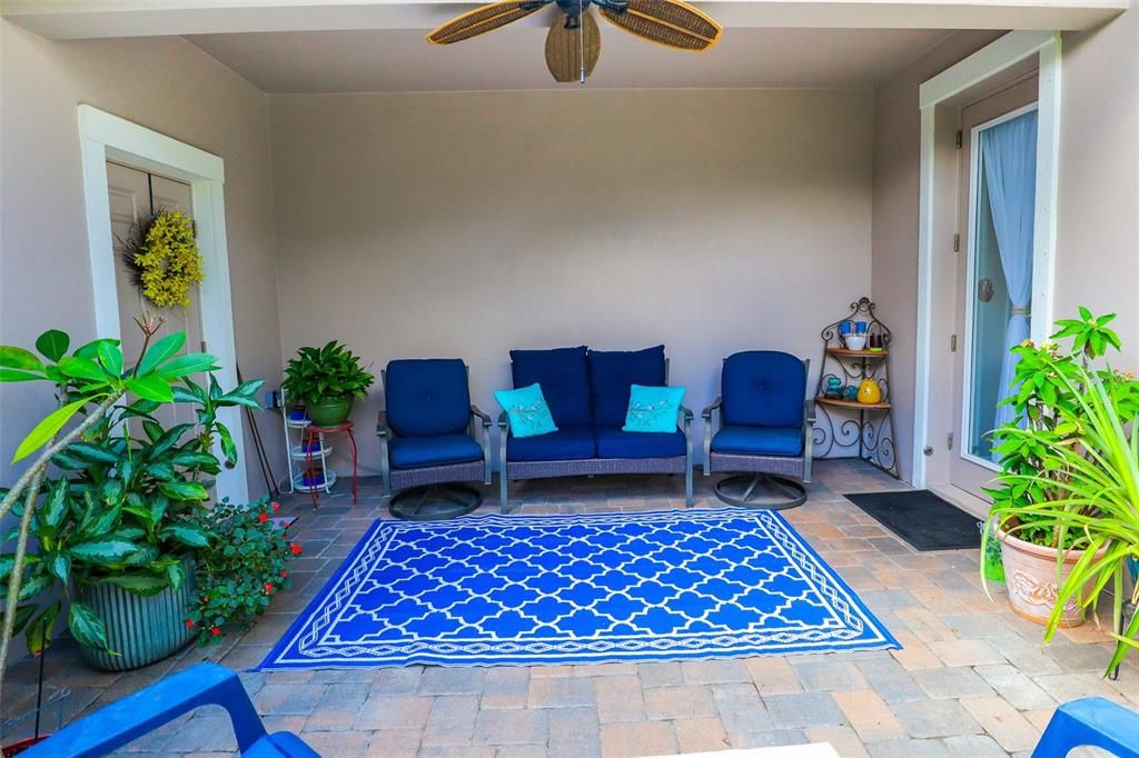 For Sale: $445,000 (3 beds, 2 baths, 1808 Square Feet)