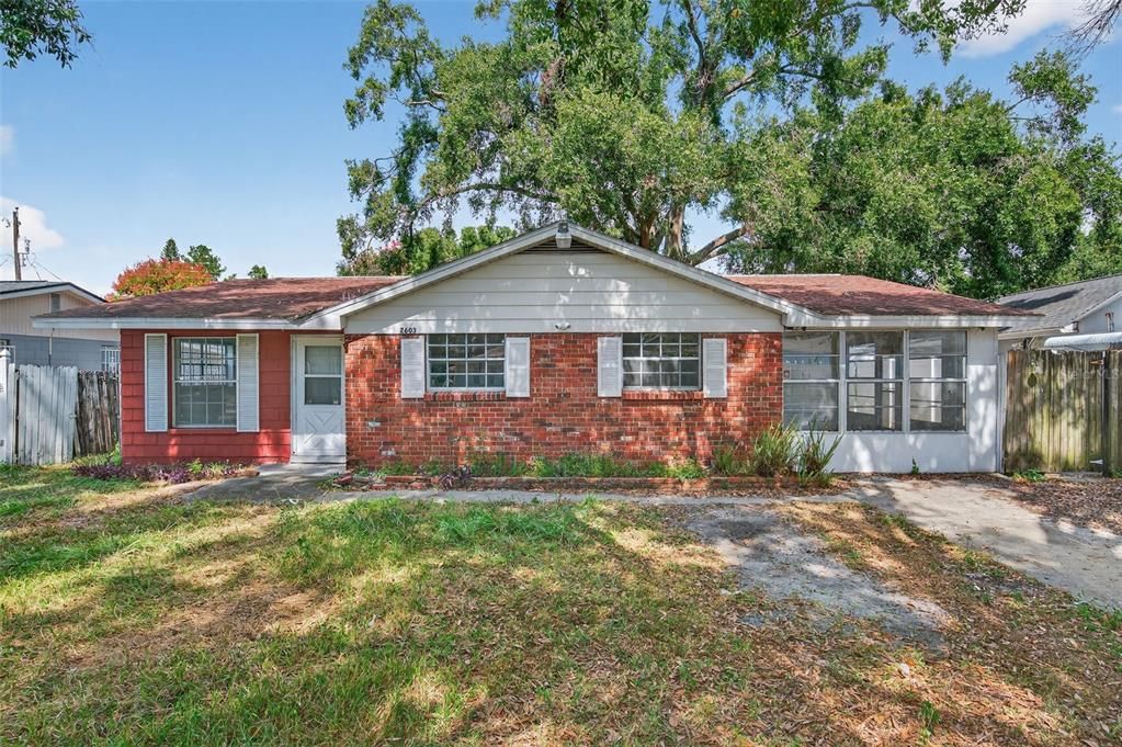 Recently Sold: $315,000 (3 beds, 2 baths, 1461 Square Feet)