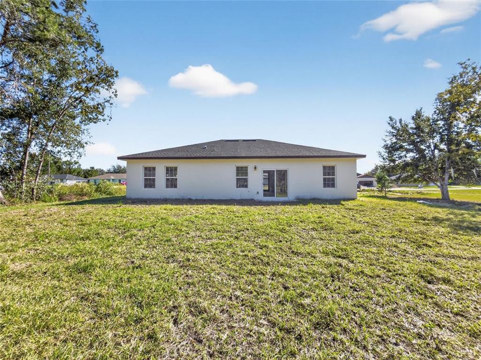 待售: $299,000 (4 贝兹, 2 浴室, 1774 平方英尺)