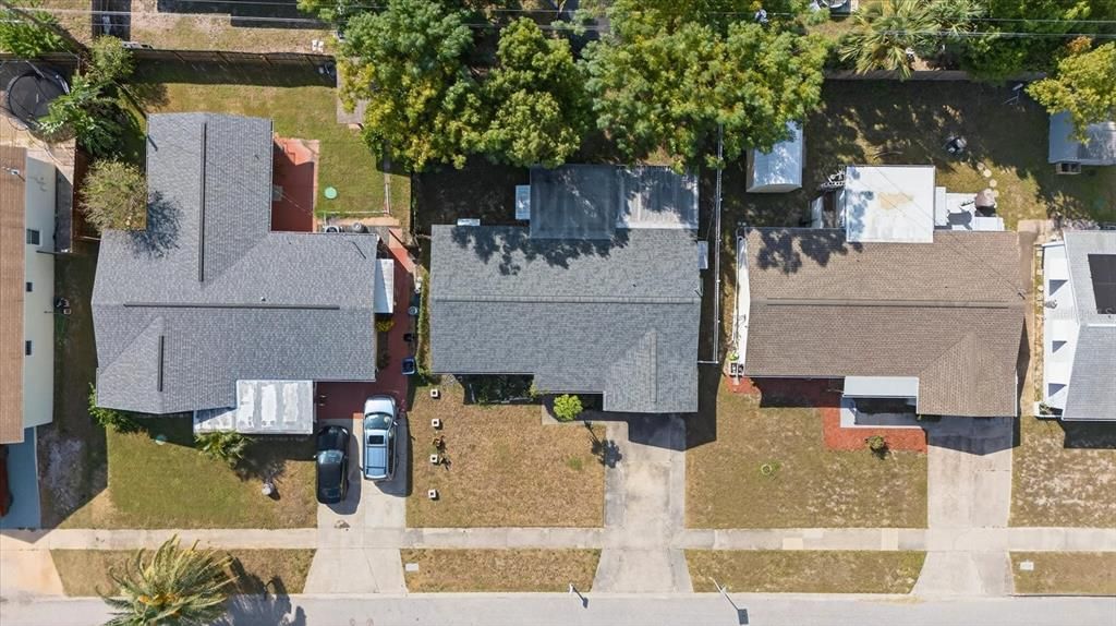 Active With Contract: $199,000 (2 beds, 1 baths, 1113 Square Feet)