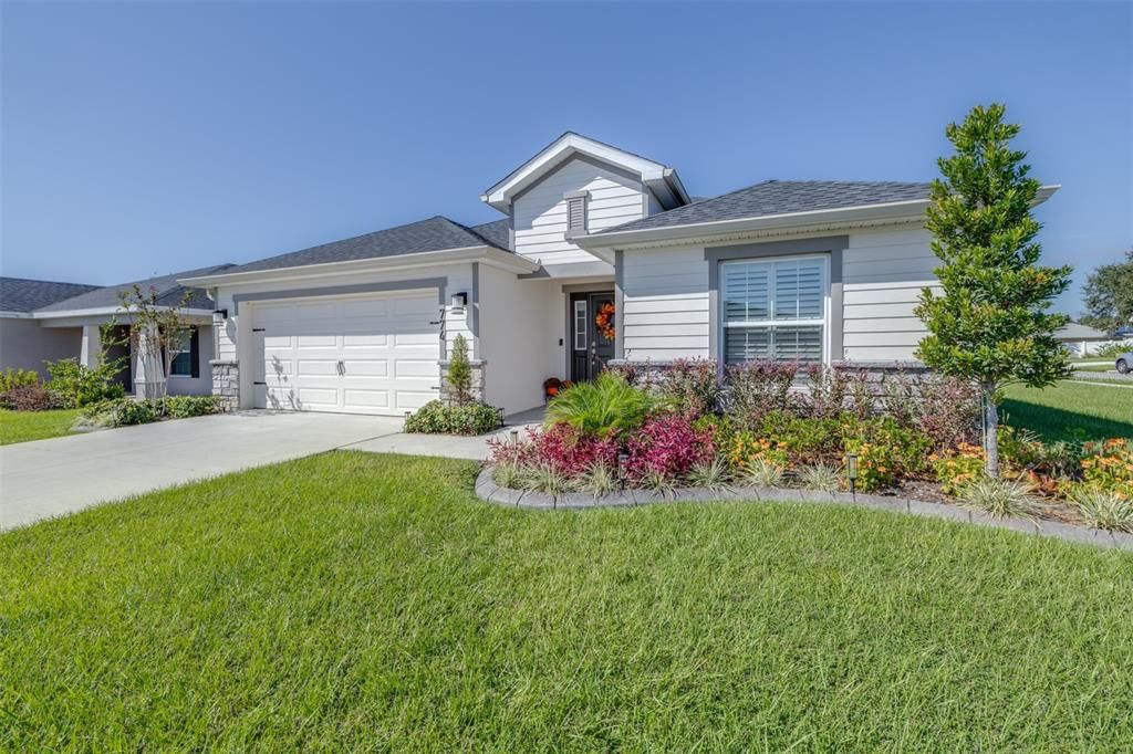 For Sale: $415,000 (3 beds, 2 baths, 2009 Square Feet)