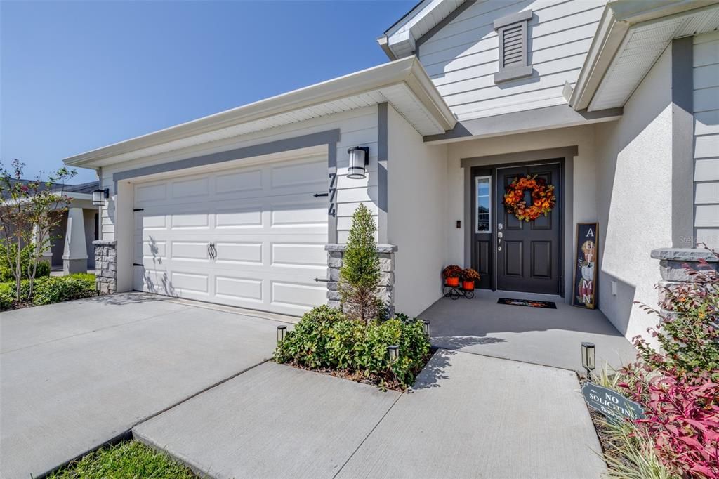 For Sale: $415,000 (3 beds, 2 baths, 2009 Square Feet)