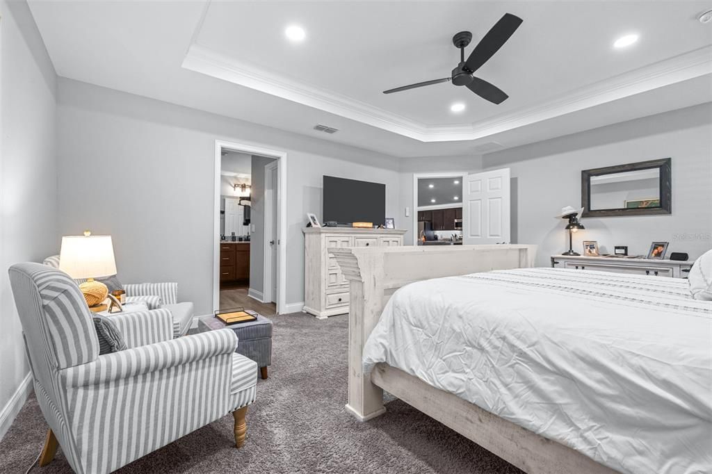 For Sale: $415,000 (3 beds, 2 baths, 2009 Square Feet)