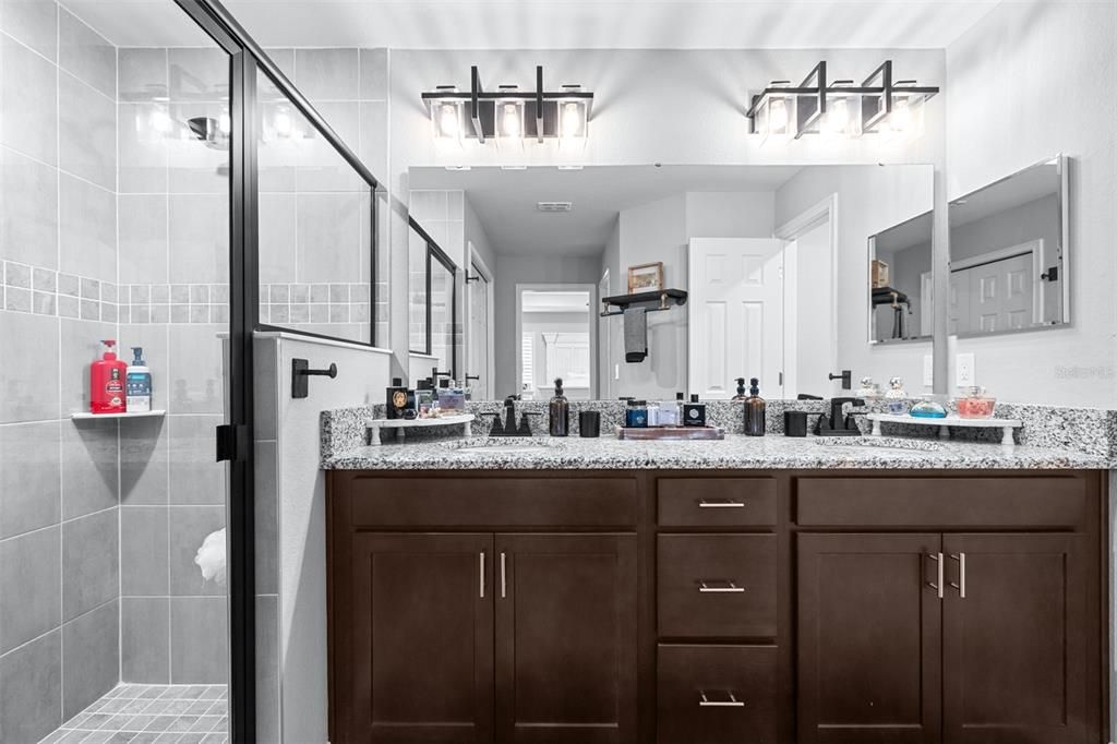 For Sale: $415,000 (3 beds, 2 baths, 2009 Square Feet)