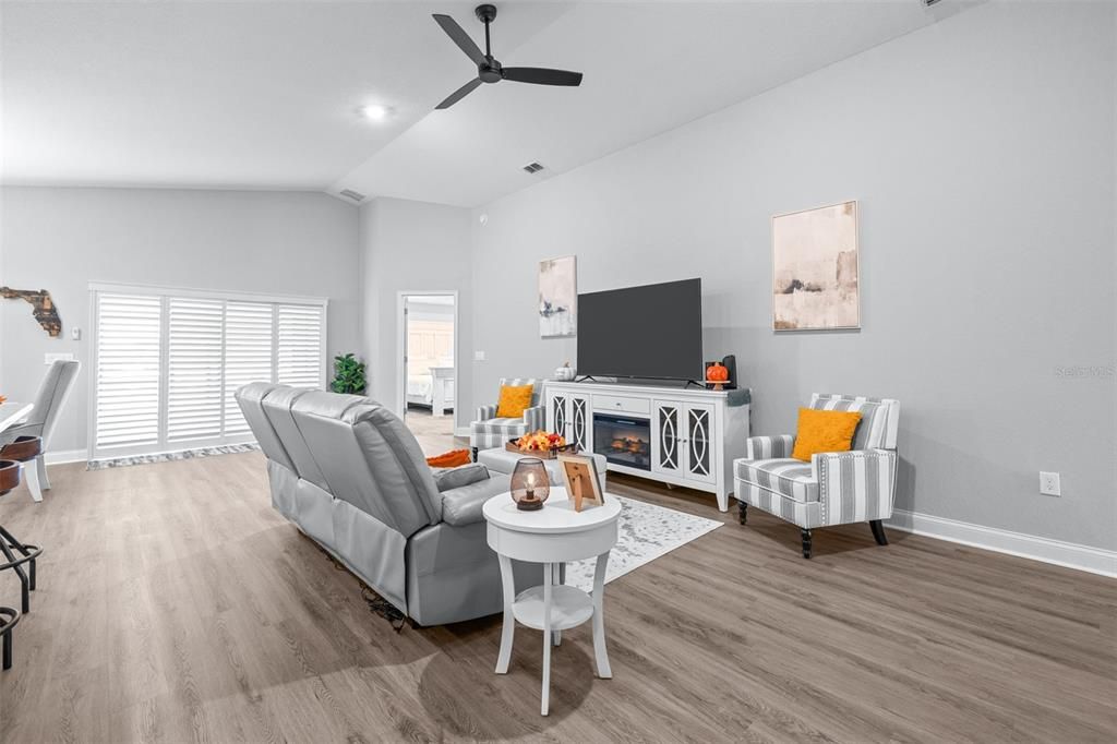 For Sale: $415,000 (3 beds, 2 baths, 2009 Square Feet)