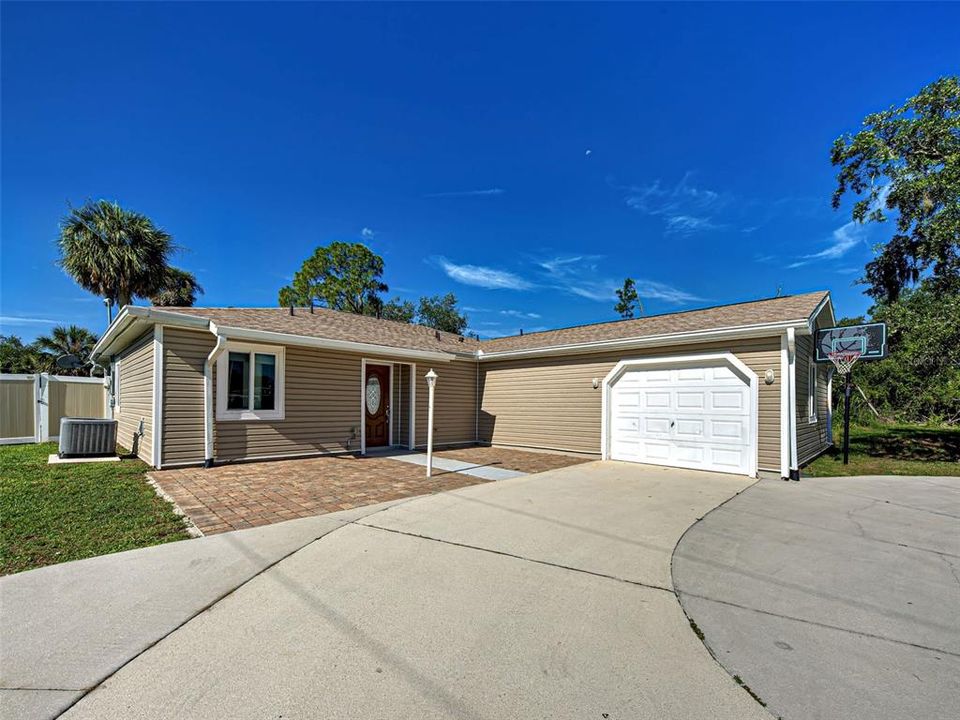 For Sale: $265,000 (3 beds, 2 baths, 1508 Square Feet)