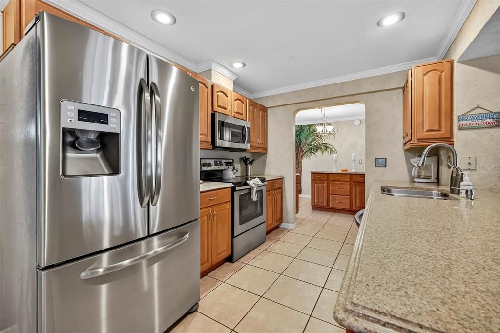 待售: $680,000 (3 贝兹, 2 浴室, 1950 平方英尺)