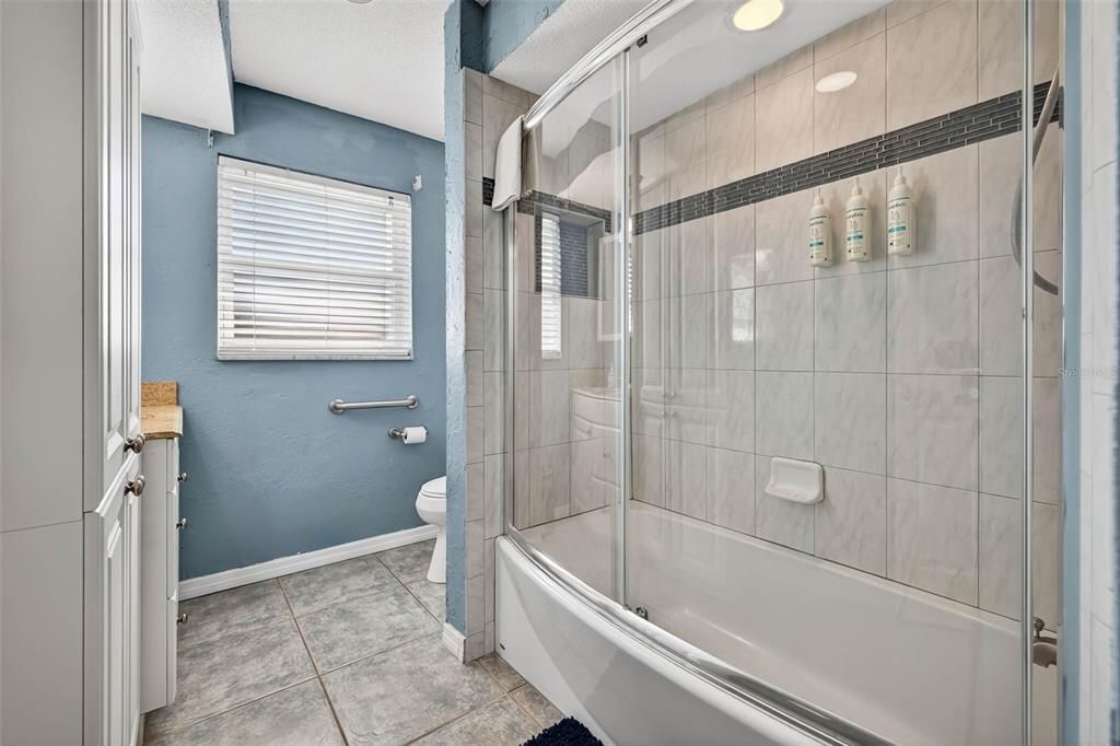 待售: $680,000 (3 贝兹, 2 浴室, 1950 平方英尺)