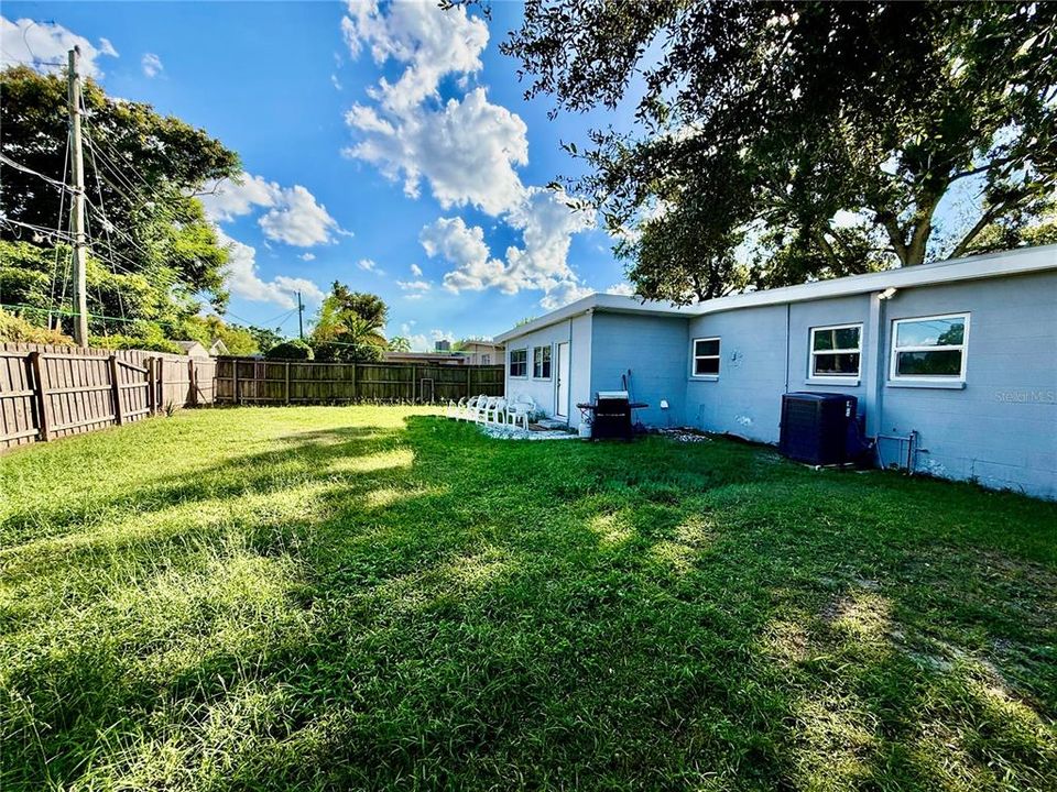 待售: $299,900 (3 贝兹, 2 浴室, 1314 平方英尺)