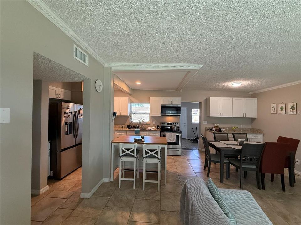 待售: $299,900 (3 贝兹, 2 浴室, 1314 平方英尺)