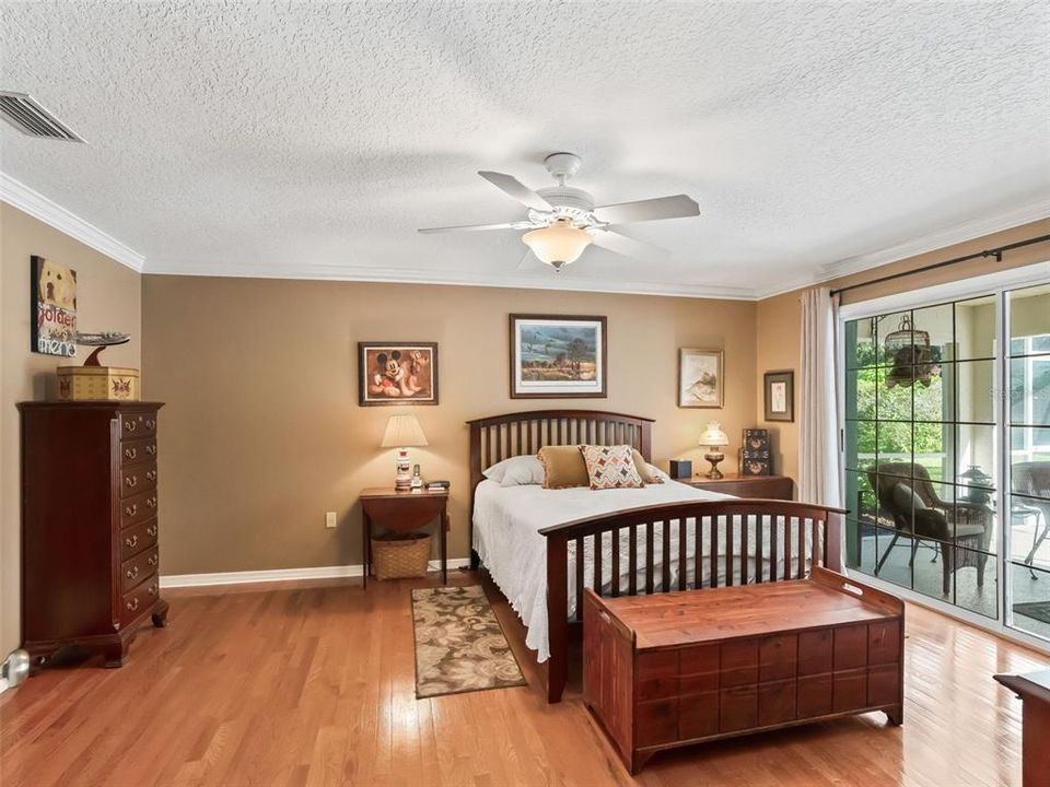 For Sale: $462,000 (3 beds, 2 baths, 2112 Square Feet)