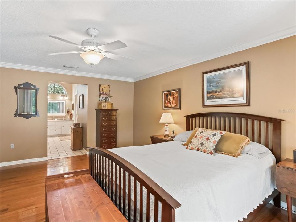 For Sale: $462,000 (3 beds, 2 baths, 2112 Square Feet)