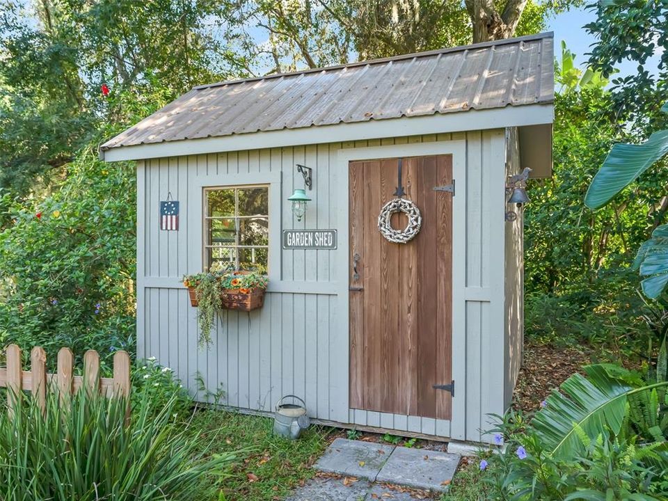 For Sale: $462,000 (3 beds, 2 baths, 2112 Square Feet)