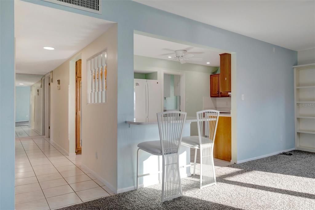 待售: $515,000 (2 贝兹, 2 浴室, 1296 平方英尺)