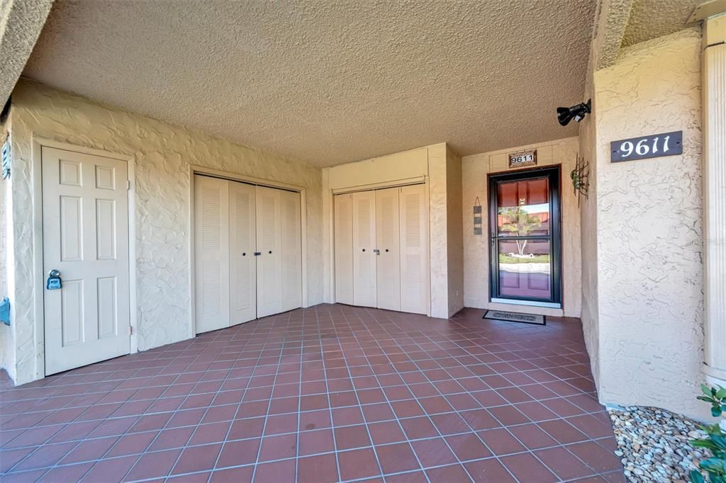 待售: $515,000 (2 贝兹, 2 浴室, 1296 平方英尺)