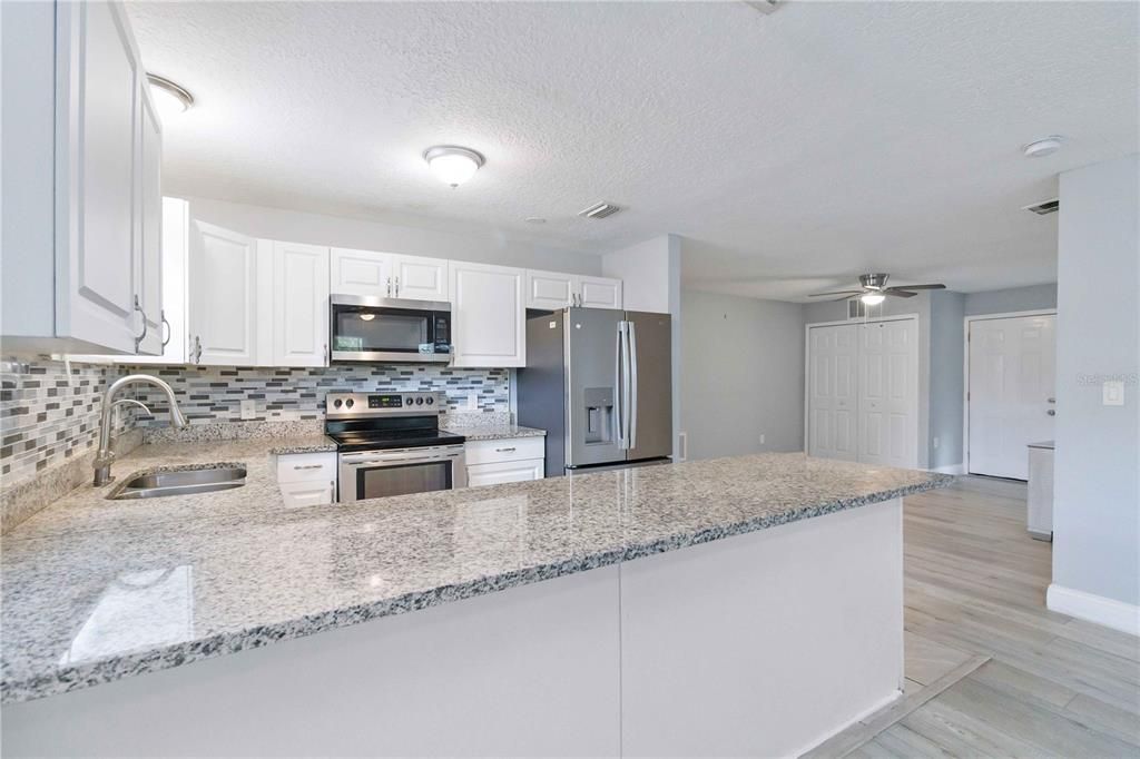 Active With Contract: $320,000 (4 beds, 2 baths, 1530 Square Feet)