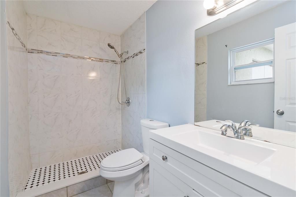 Active With Contract: $320,000 (4 beds, 2 baths, 1530 Square Feet)