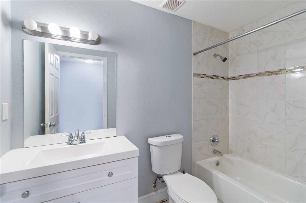 Active With Contract: $320,000 (4 beds, 2 baths, 1530 Square Feet)