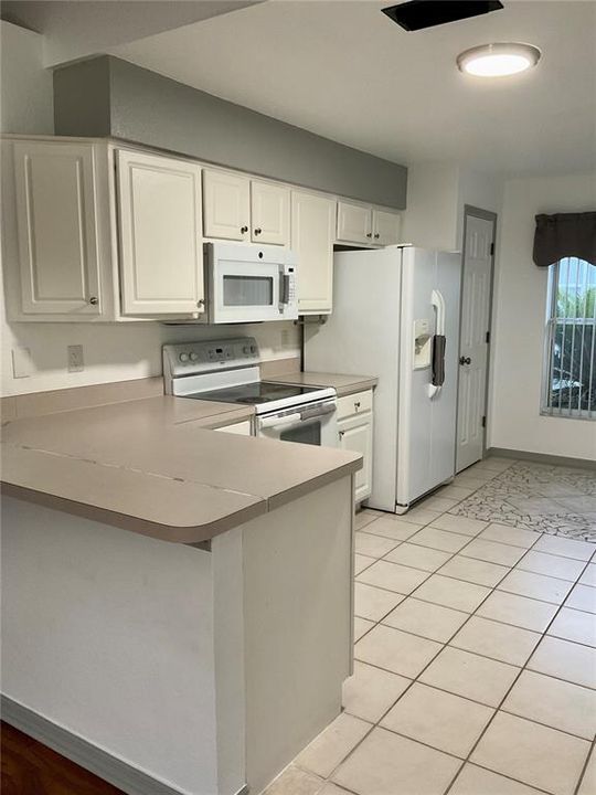 В аренду: $1,750 (3 спален, 2 ванн, 1583 Квадратных фут)