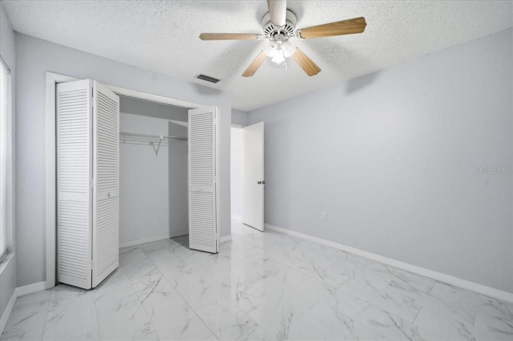 Active With Contract: $305,000 (3 beds, 2 baths, 1232 Square Feet)