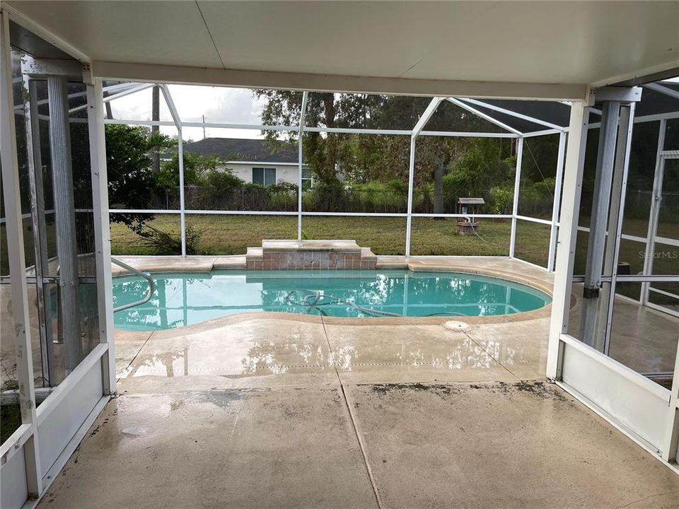 For Sale: $255,000 (3 beds, 2 baths, 1188 Square Feet)