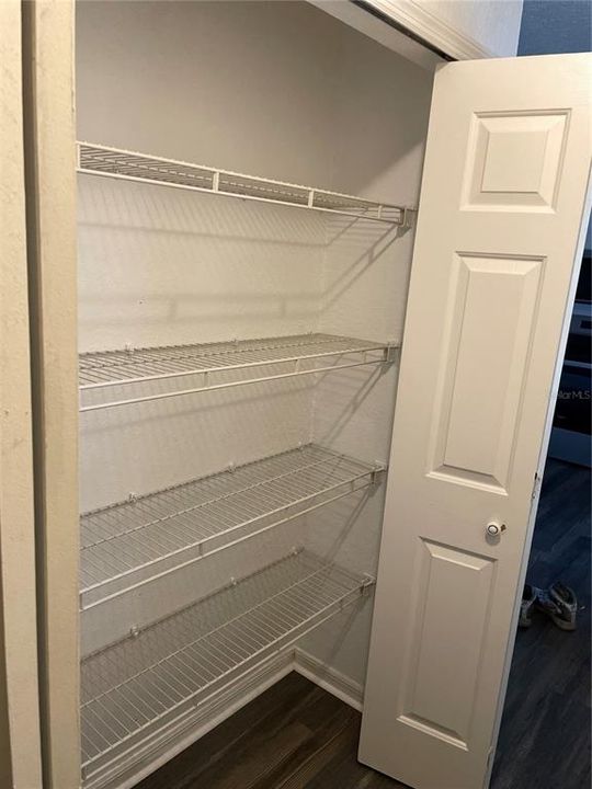 For Sale: $255,000 (3 beds, 2 baths, 1188 Square Feet)