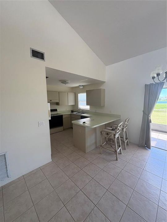 En Renta: $1,499 (3 camas, 2 baños, 1308 Pies cuadrados)