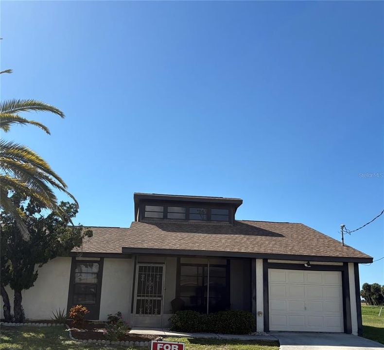 En Renta: $1,499 (3 camas, 2 baños, 1308 Pies cuadrados)