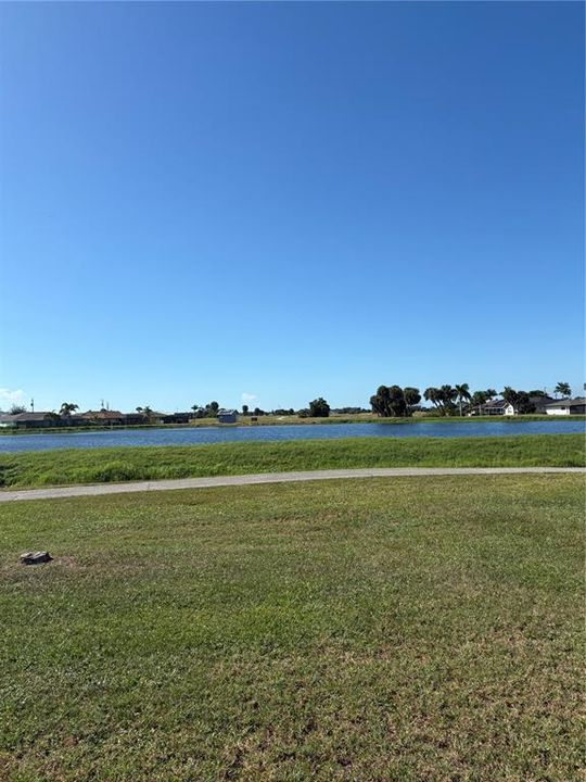 En Renta: $1,499 (3 camas, 2 baños, 1308 Pies cuadrados)