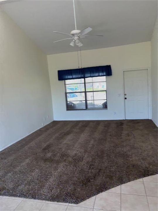 En Renta: $1,499 (3 camas, 2 baños, 1308 Pies cuadrados)