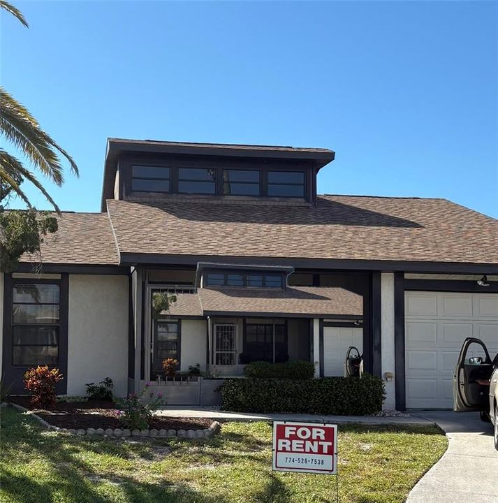 En Renta: $1,499 (3 camas, 2 baños, 1308 Pies cuadrados)