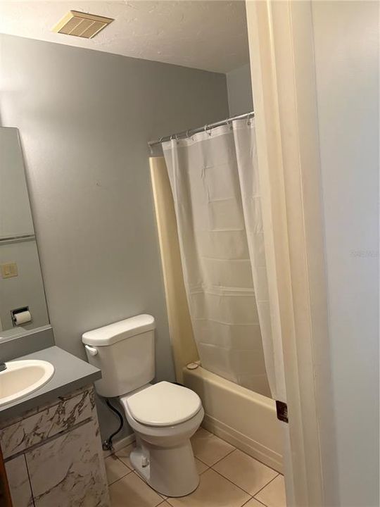 En Renta: $1,499 (3 camas, 2 baños, 1308 Pies cuadrados)