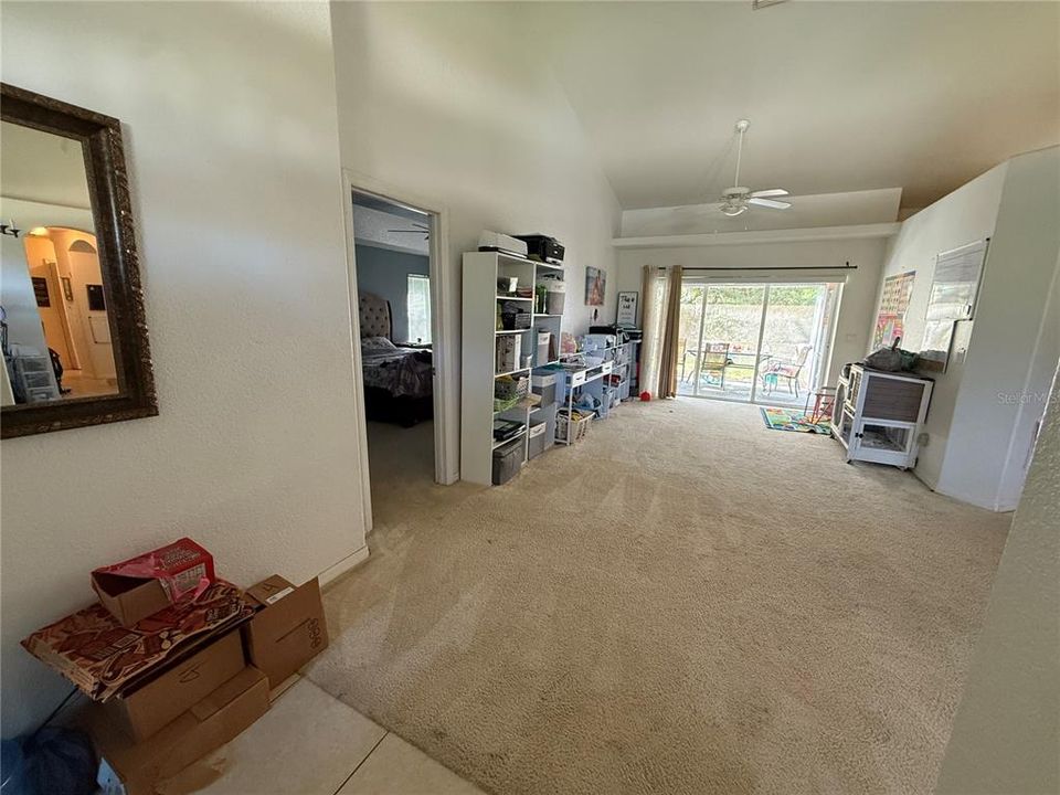 For Sale: $299,999 (3 beds, 2 baths, 1967 Square Feet)