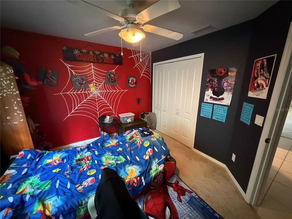 For Sale: $299,999 (3 beds, 2 baths, 1967 Square Feet)