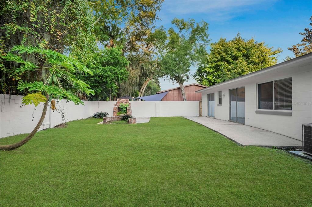 待售: $295,000 (3 贝兹, 2 浴室, 1322 平方英尺)